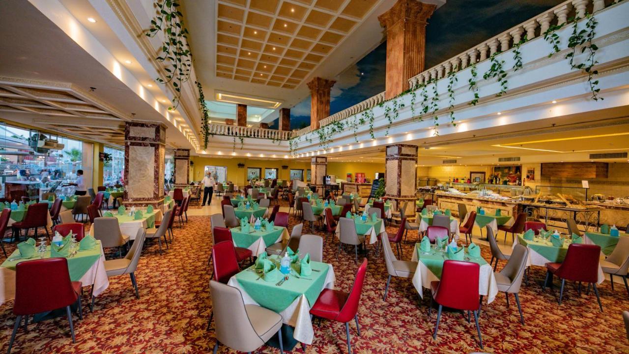 Курортний комплекс Titanic Palace Families And Couples Only